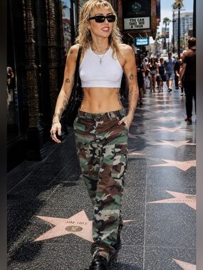 Women's authentic military issued Camo Cargo Pants - Green Camouflage